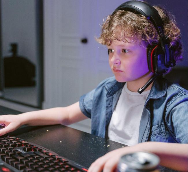 Comment aider votre enfant accro aux jeux vidéo ?